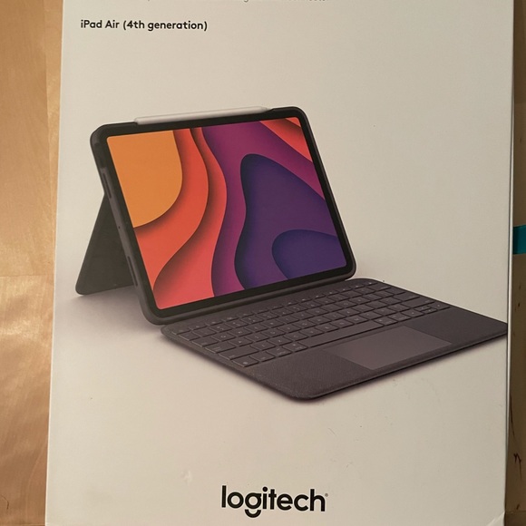 Logitech Folio Touch for iPad Air 4 - Picture 1 of 2